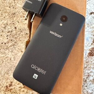 Verizon Alcatel smartphone Avalon new